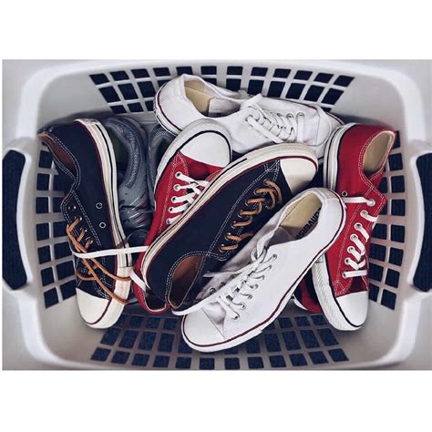 washing converse